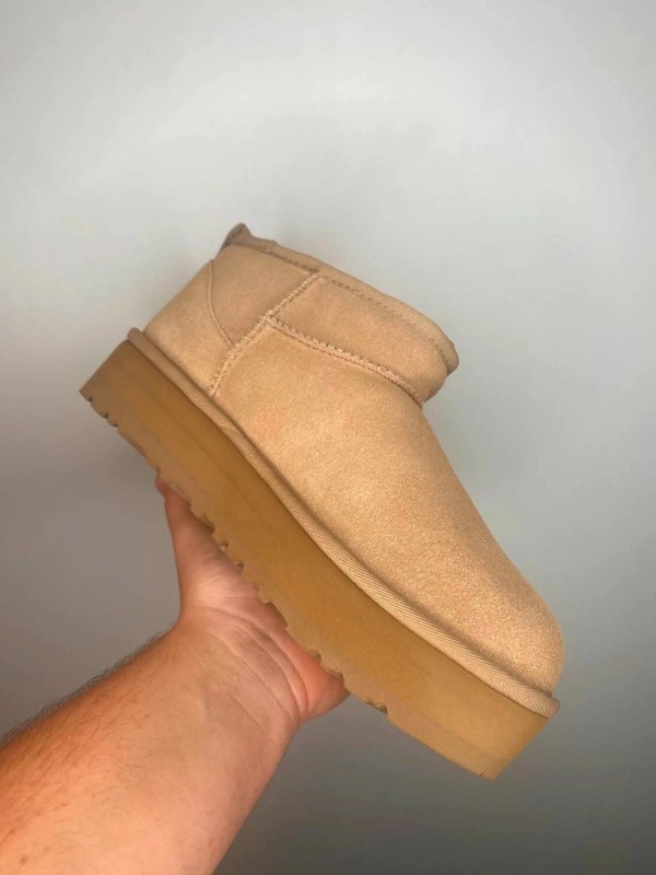 Ugg classic ultra mini plateforme sand taille 38 2