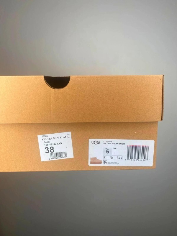 Ugg classic ultra mini plateforme sand taille 38 2