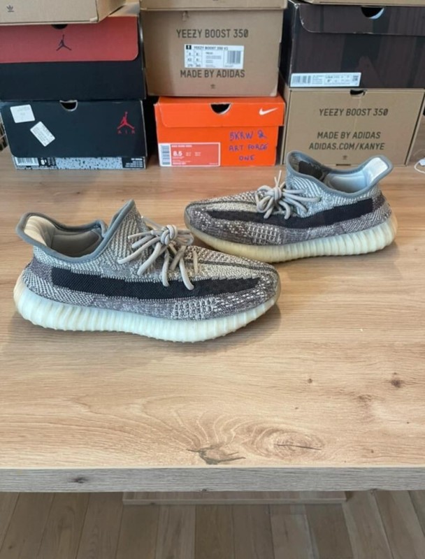 adidas Yeezy Boost 350 V2 Zyon Taille 42,5