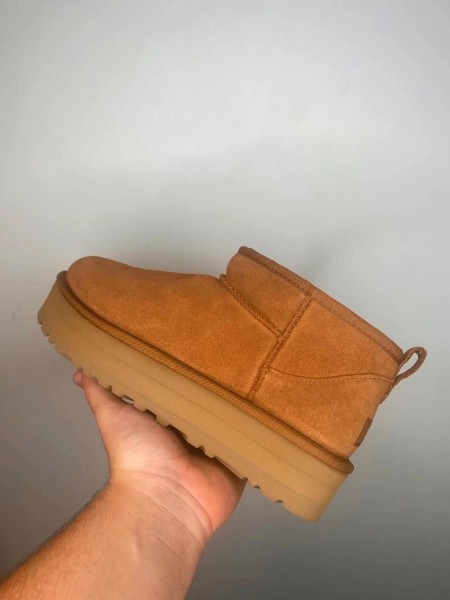 Ugg classic ultra mini plateforme chestnut taille 38