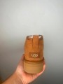 Ugg classic ultra mini plateforme chestnut taille 38