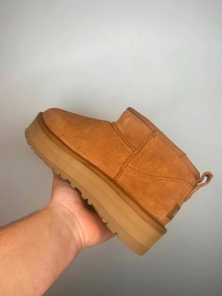 Ugg classic ultra mini plateforme chestnut taille 38