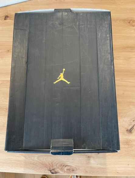 Jordan Retro 6/7 Golden Pack Taille 42
