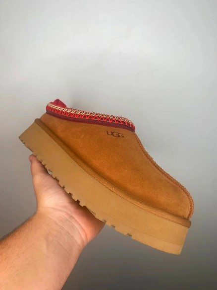 Ugg Tazz chestnut taille 40