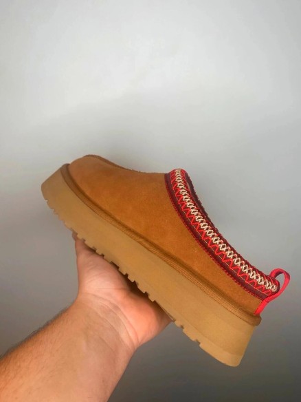 Ugg Tazz chestnut taille 40