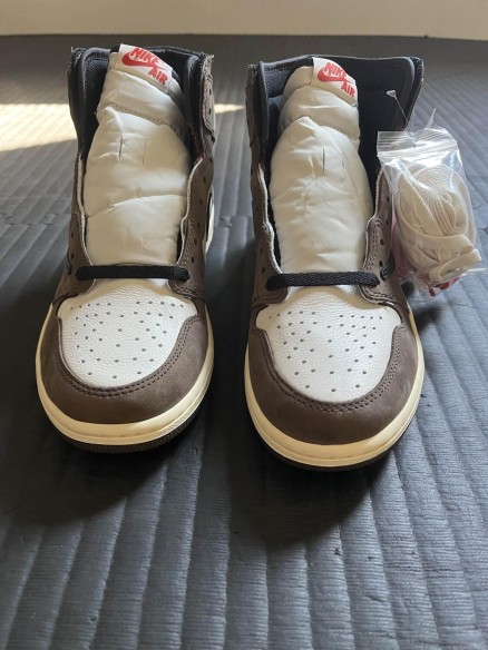 Jordan 1 Retro High OG SP Travis Scott Mocha