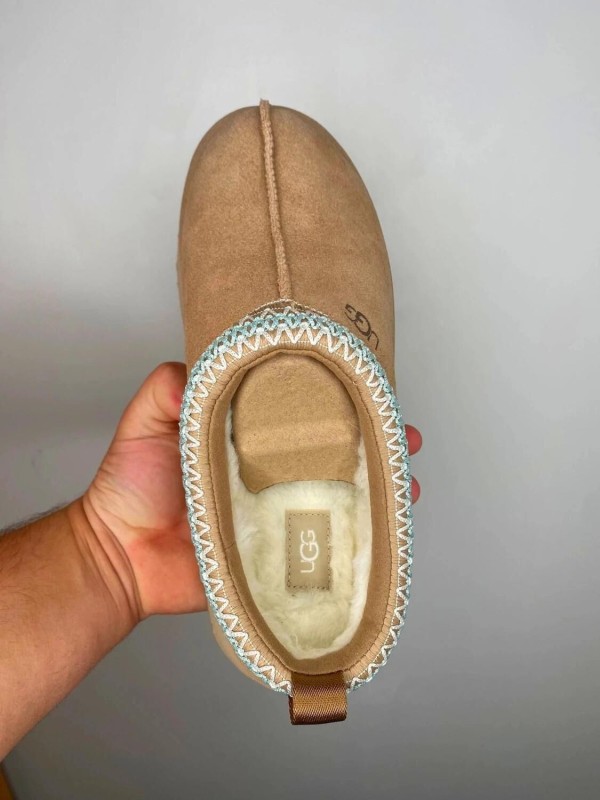 UGG tazz slipper sand Taille 39 2