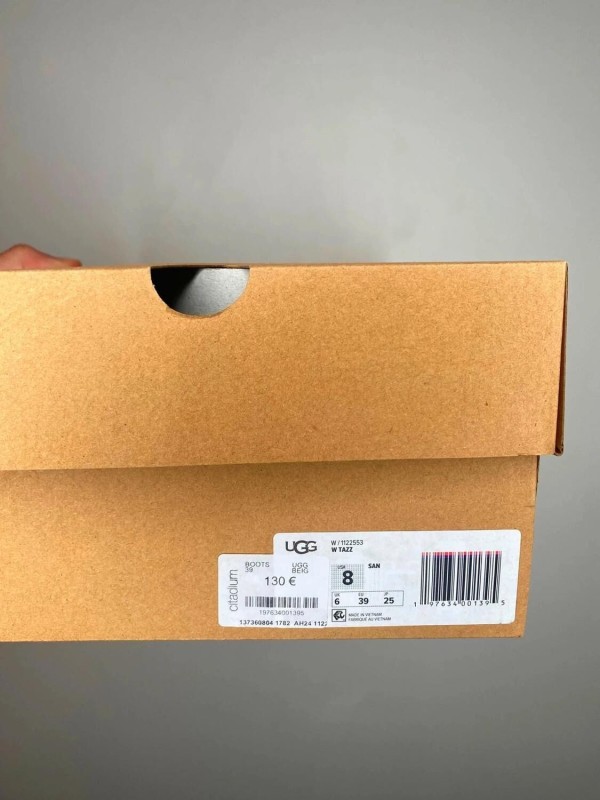 UGG tazz slipper sand Taille 39 2