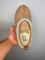 UGG tazz slipper sand Taille 39