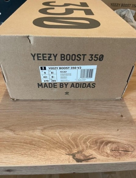 adidas Yeezy Boost 350 V2 Zyon Taille 42,5