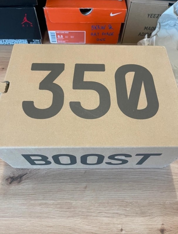 adidas Yeezy Boost 350 V2 Zyon Taille 42,5 2