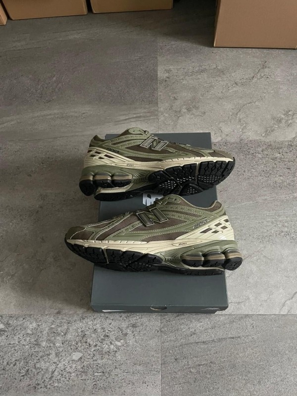 New balance 1906R camo olive 2