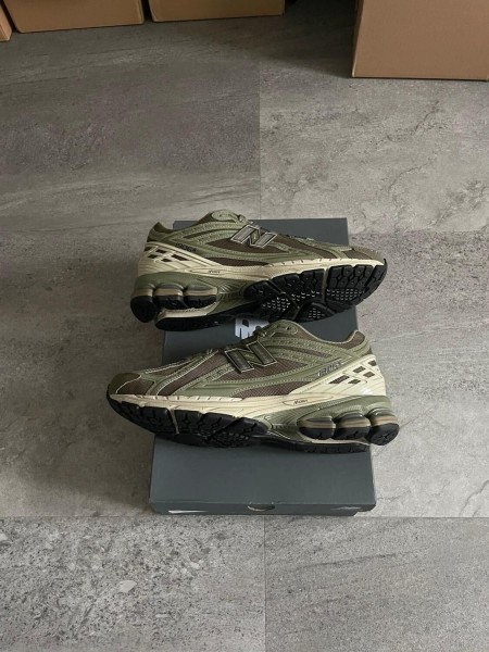 New balance 1906R camo olive
