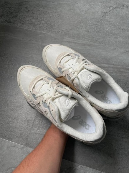 Asics Gel NYC Cream Cloud Grey Beige