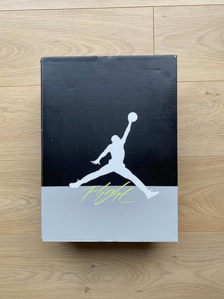 air jordan 4 retro se neon