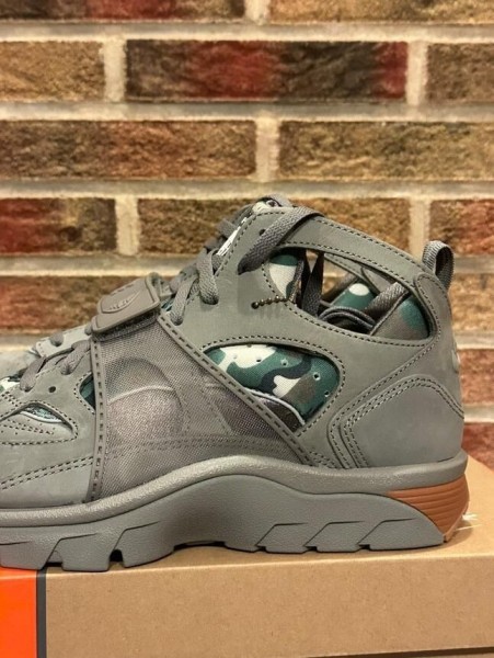 Nike Air Trainer Huarache Corteiz Gully Grey