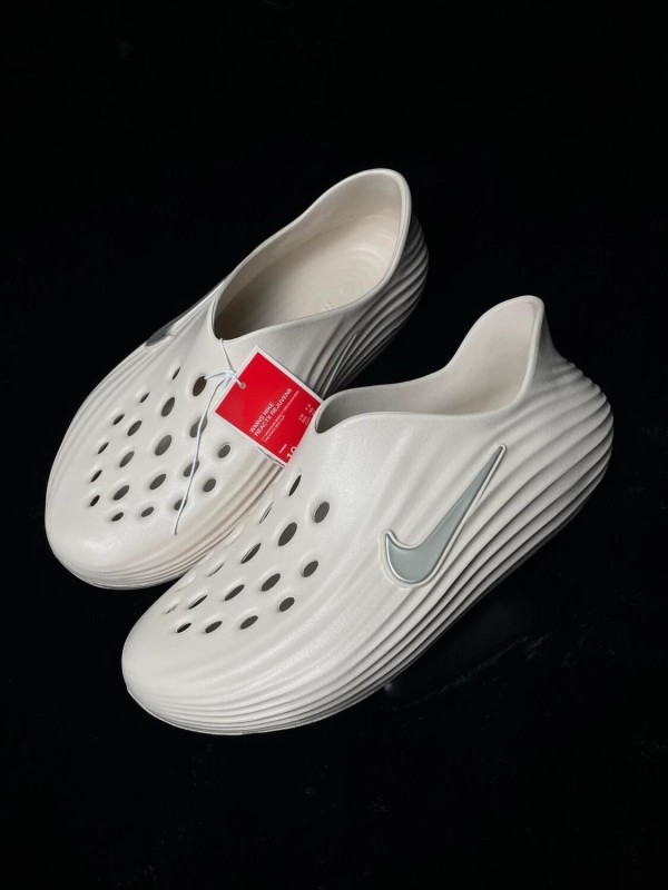 Nike ReactX Rejuven8 Muslin 42 Neuf