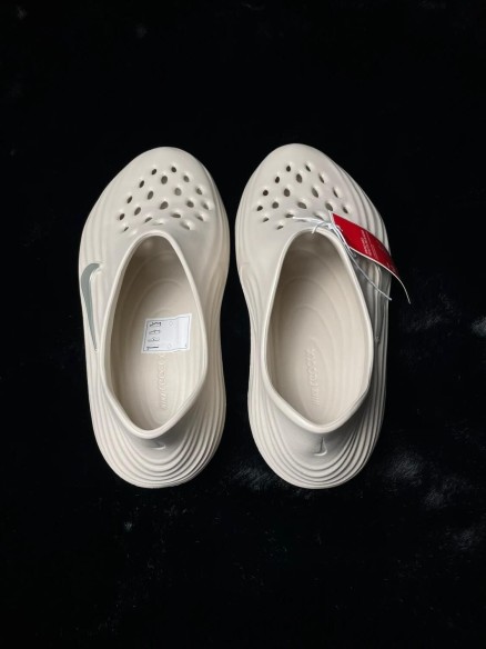 Nike ReactX Rejuven8 Muslin 42 Neuf