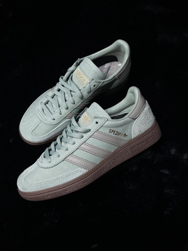 adidas Handball Spezial Silver Green 38 neuf
