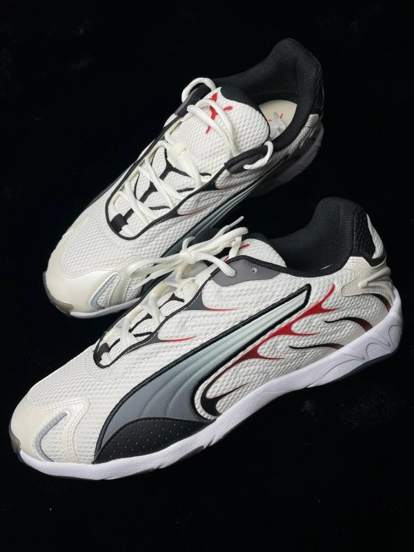 Puma Inhale Warm White For All Time Red 45 Neuf
