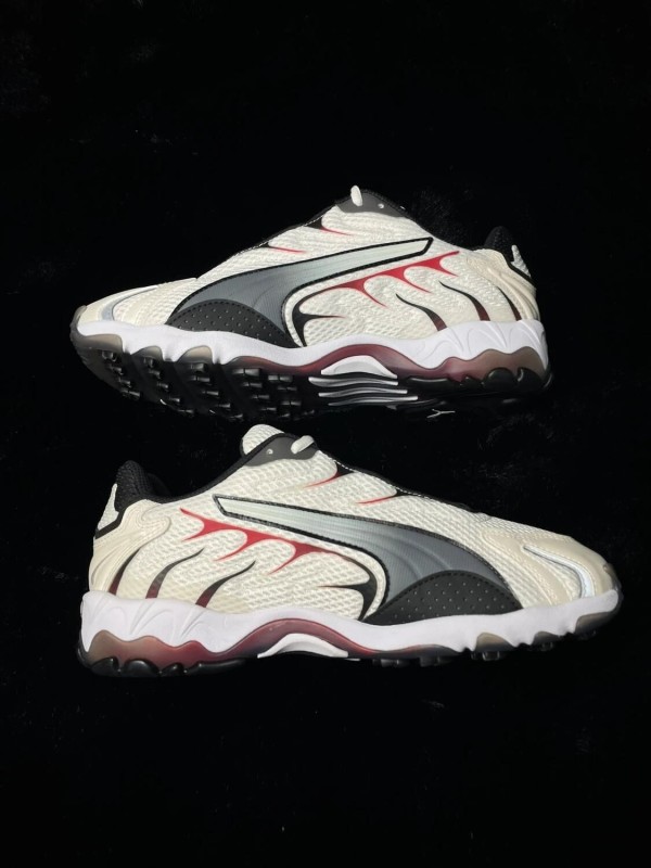 Puma Inhale Warm White For All Time Red 39 Neuf 2