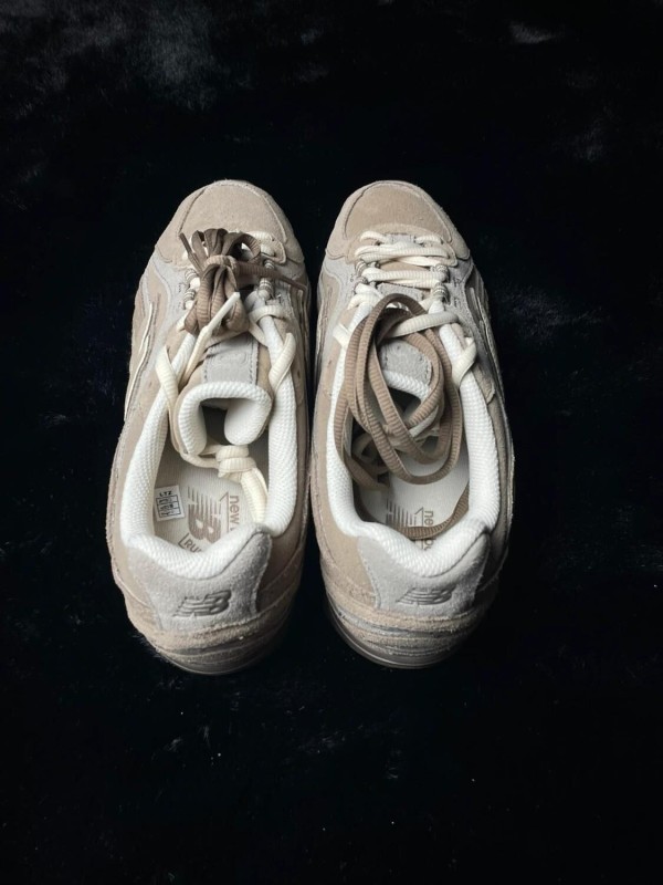 New balance 204L Mushroom Arid Stone Taille 43 Neuf 2