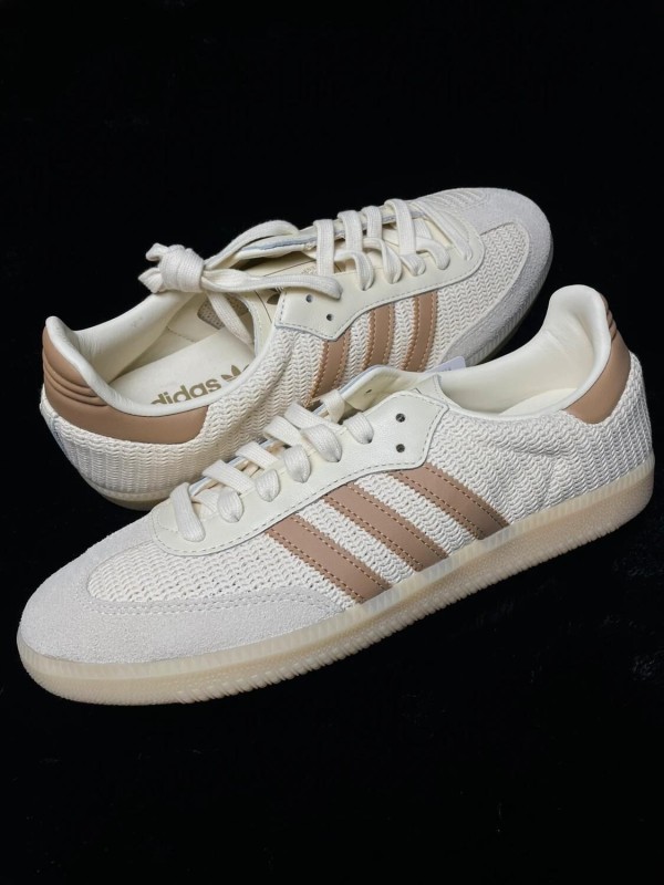 adidas samba OG Cream White Cardboard Taille 44 2/3 Neuf