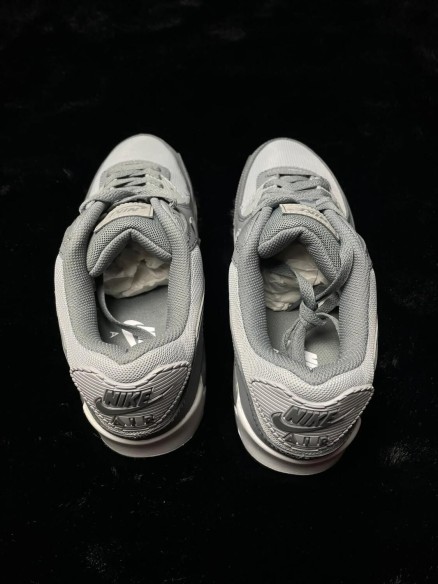Nike air max 90 Cool Grey Taille 41 Neuf