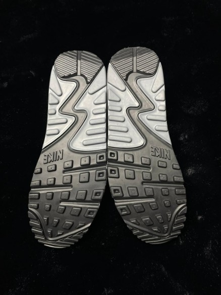 Nike air max 90 Cool Grey Taille 41 Neuf