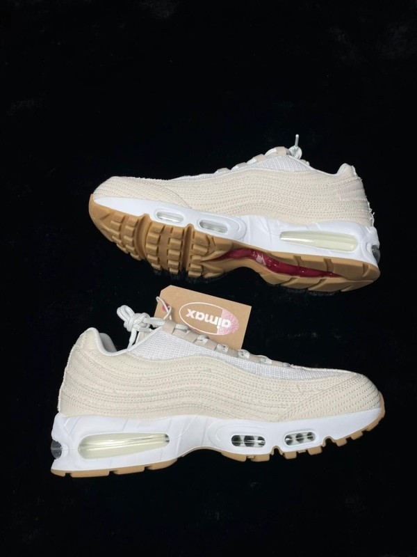 Nike Air Max 95 OG Levis Light Orewood Brown Taille 44,5 Neuf 2