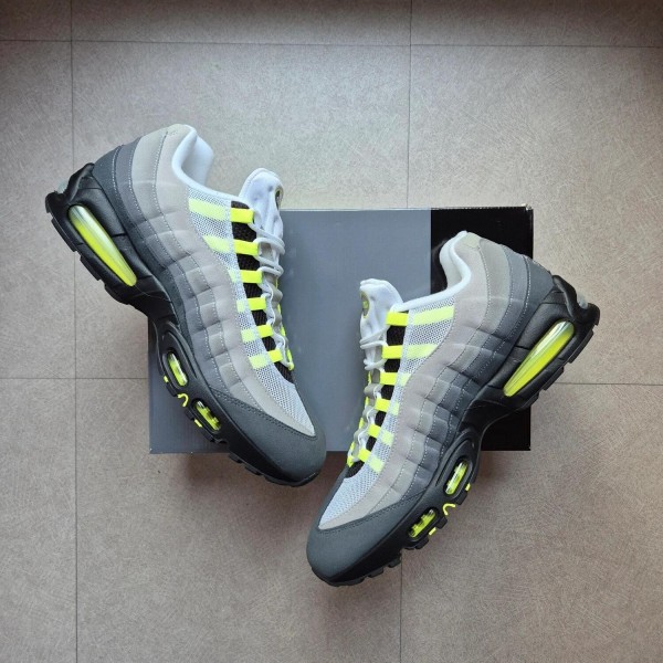 Air Max 95 " Neon "