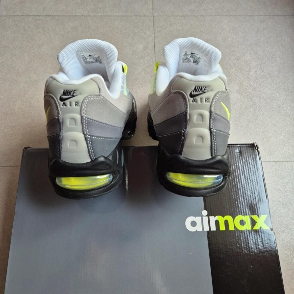 Air Max 95 " Neon "