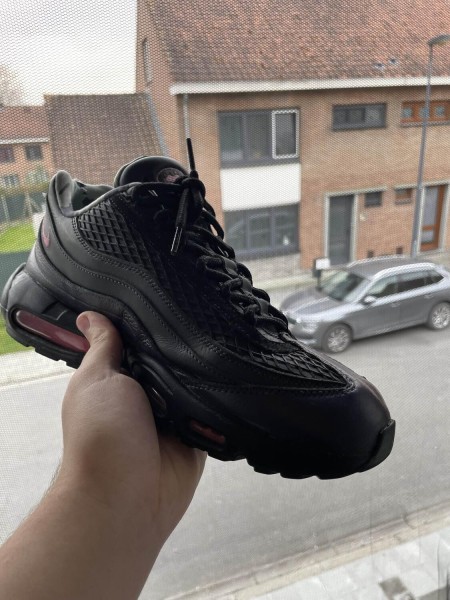 Air Max 95 corteiz pink