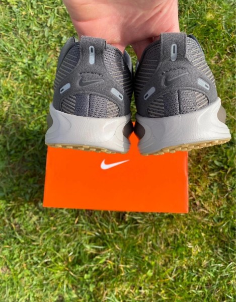 Nike vomero 18