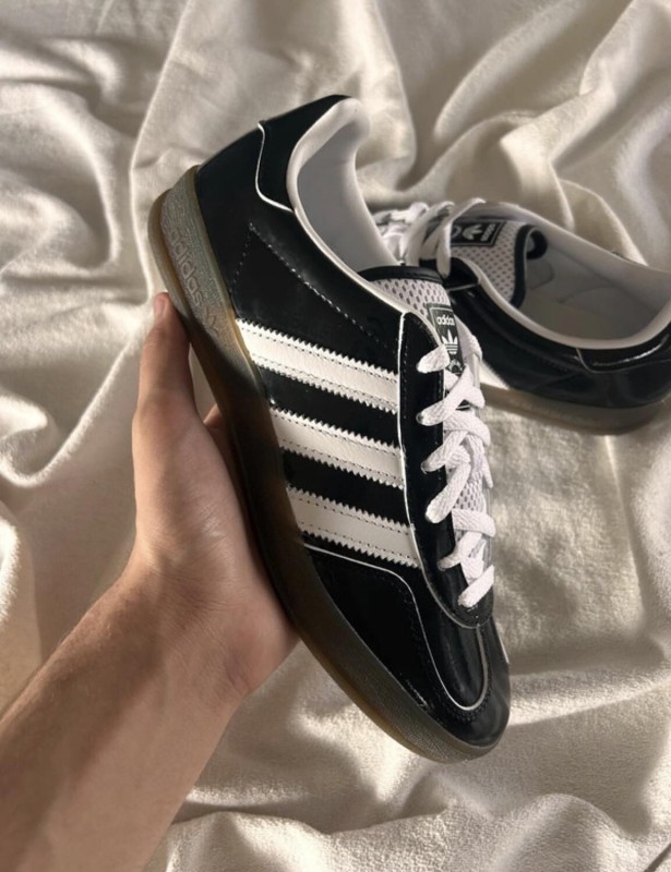 adidas gazelle scarlet core black white brillant patent 2