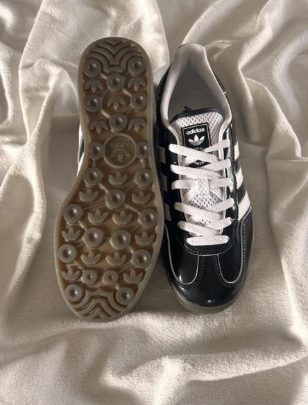 adidas gazelle scarlet core black white brillant patent