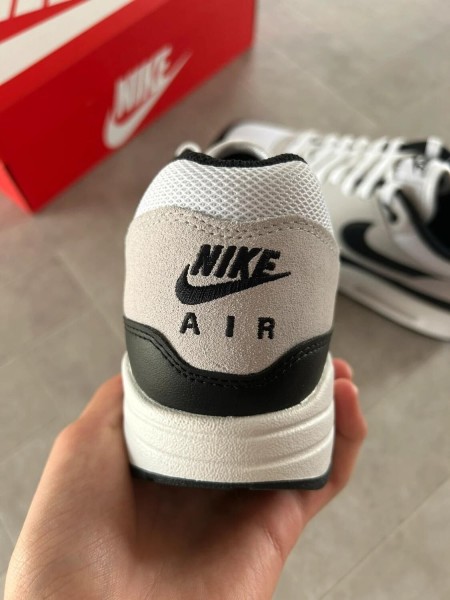Nike Air Max 1 essential black pure platinum white grey