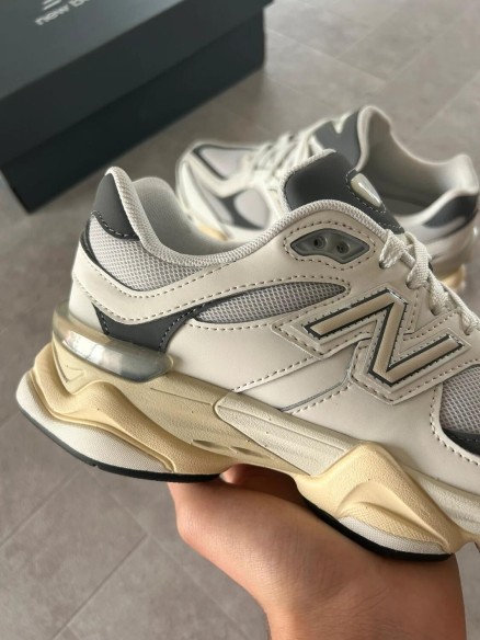 New balance 9060 sea salt grey castlerock cream beige