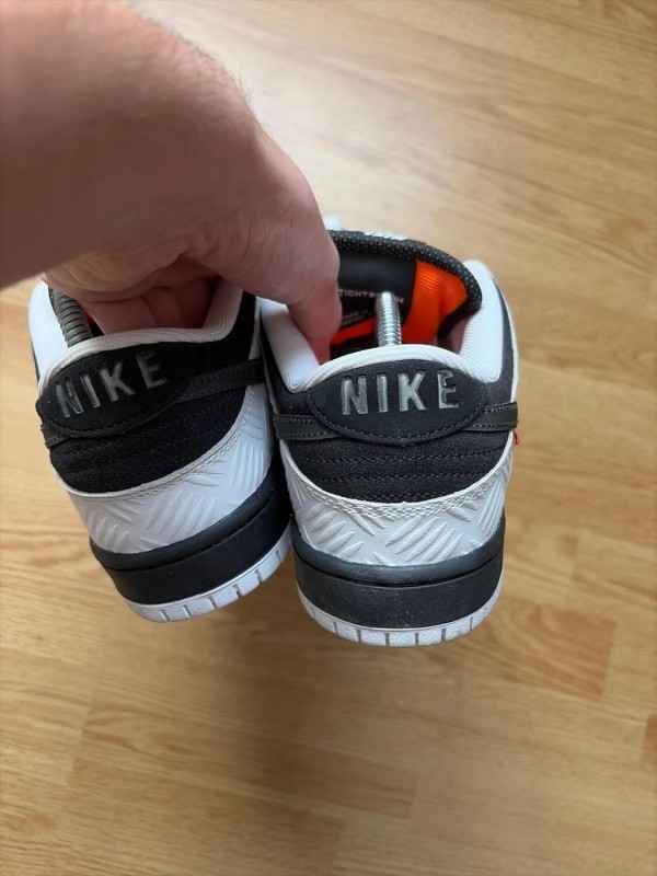 Nike Sb tightbooth 2