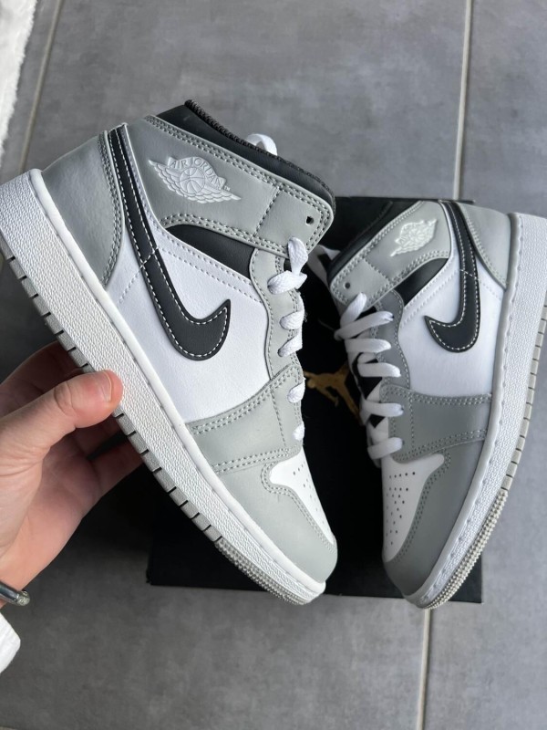 Jordan 1 Mid Anthracite 2