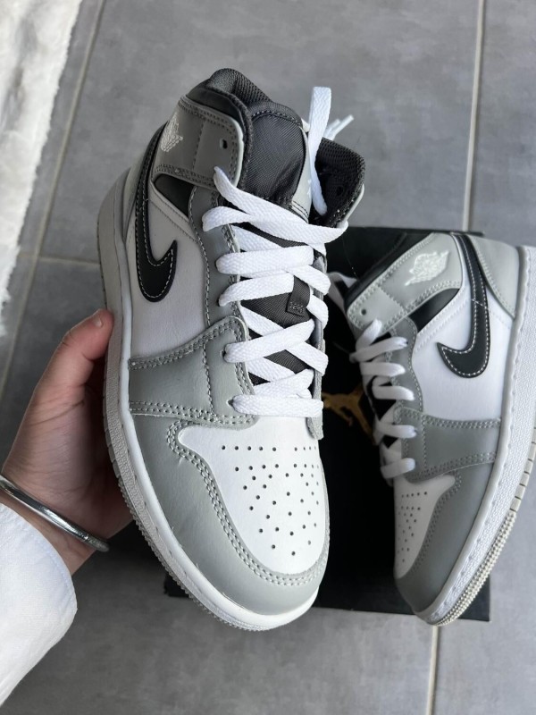 Jordan 1 Mid Anthracite 2