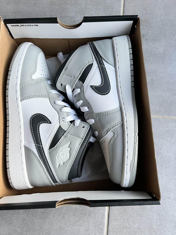 Jordan 1 Mid Anthracite 2