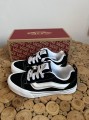 vans knu skool blanc et noir taille 36