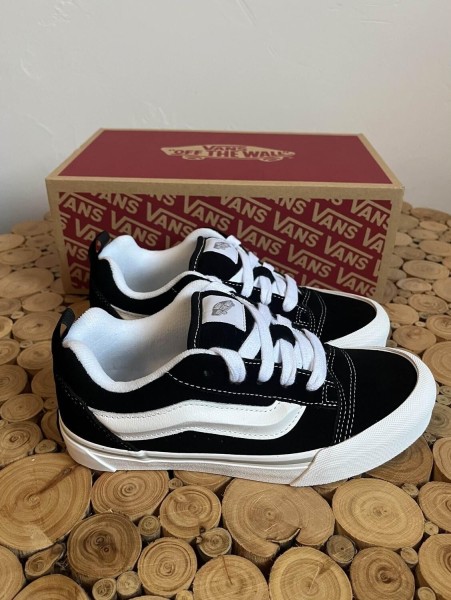 vans knu skool blanc et noir taille 36