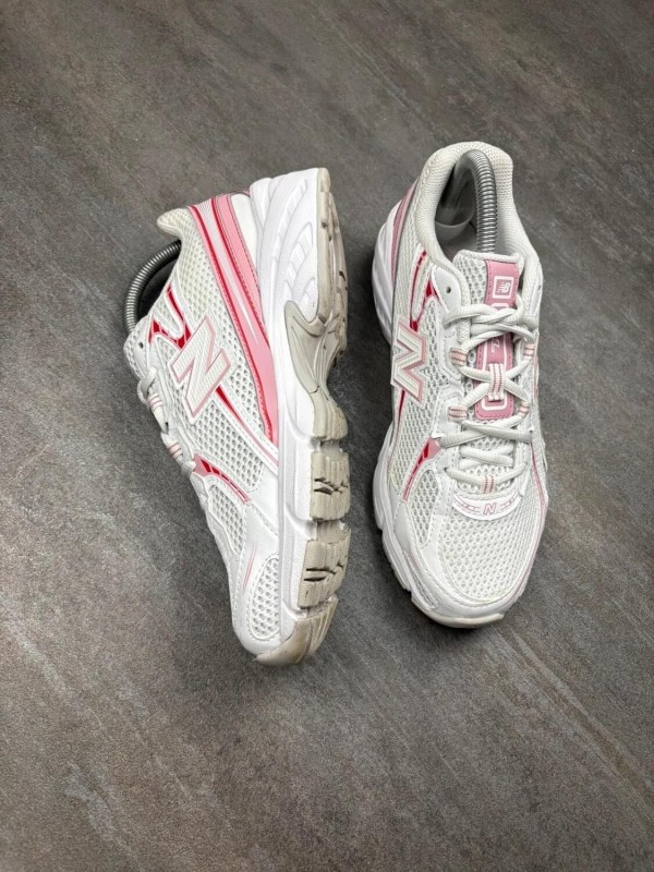 New balance 740 pink - taille 39 2