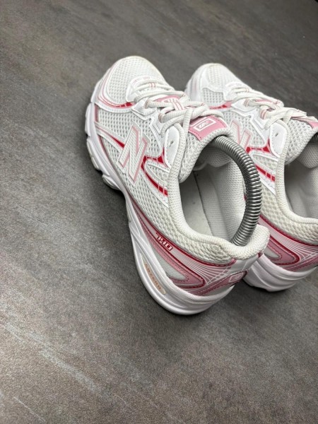 New balance 740 pink - taille 39