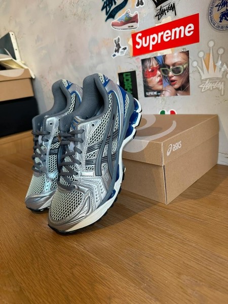 Asics Kayano 14 silver blue