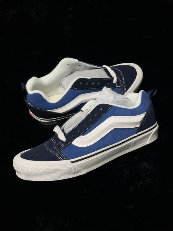 Vans Knu skool navy white taille 42,5 neuf