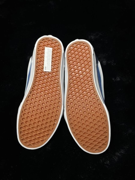Vans Knu skool navy white taille 42,5 neuf