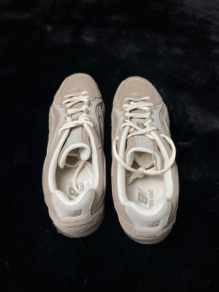 New balance 204L Mushroom Arid Stone Taille 45 neuf